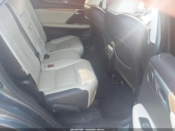JTJGZKCA2J2003795 2018 LEXUS RX - Image 8