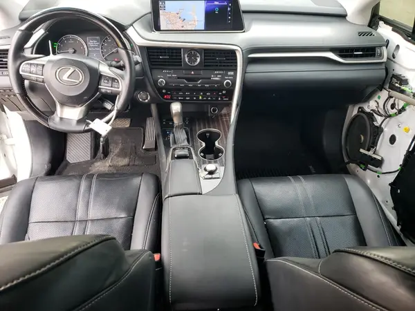 JTJGZKCA2J2009192 2018 LEXUS RX - Image 8