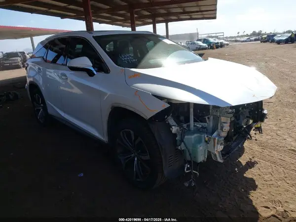 JTJGZKCA3J2004499 2018 LEXUS RX - Image 1