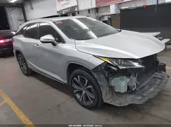 JTJGZKCA3J2007743 2018 LEXUS RX
