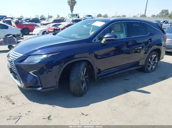 JTJGZKCA3K2012247 2019 LEXUS RX - Image 2