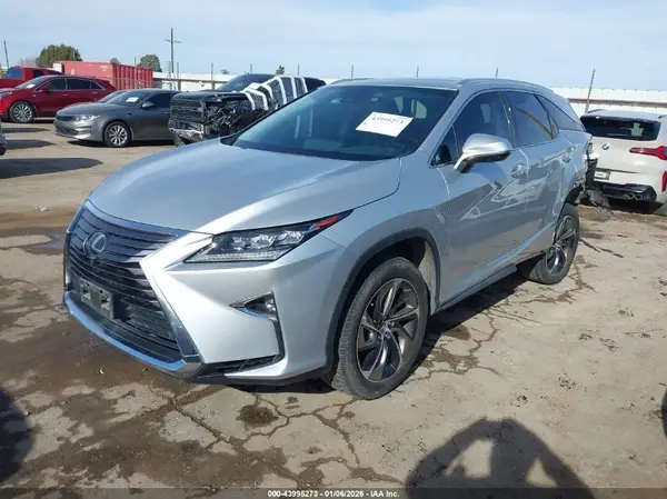 JTJGZKCA4J2000364 2018 LEXUS RX - Image 2