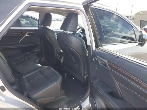 JTJGZKCA4J2000364 2018 LEXUS RX - Image 8