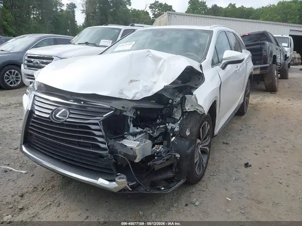 JTJGZKCA4J2001062 2018 LEXUS RX - Image 2