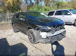 JTJGZKCA4J2007010 2018 LEXUS RX