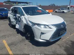 JTJGZKCA4J2009226 2018 LEXUS RX