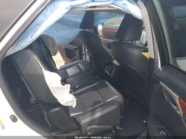 JTJGZKCA5J2000163 2018 LEXUS RX - Image 8
