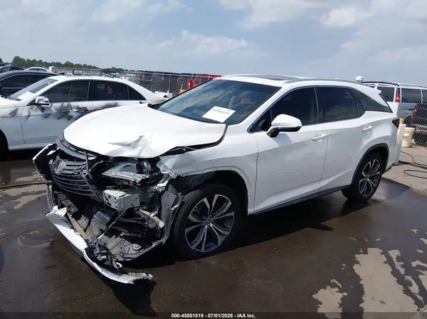 JTJGZKCA5J2001359 2018 LEXUS RX - Image 2