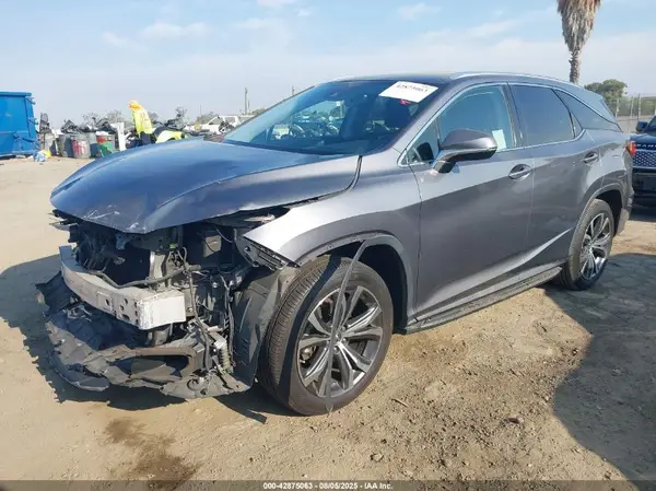 JTJGZKCA5J2003239 2018 LEXUS RX - Image 2