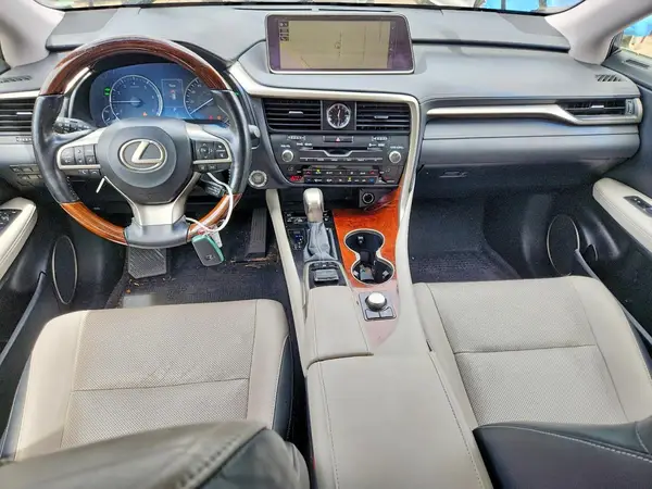 JTJGZKCA5J2008019 2018 LEXUS RX - Image 8