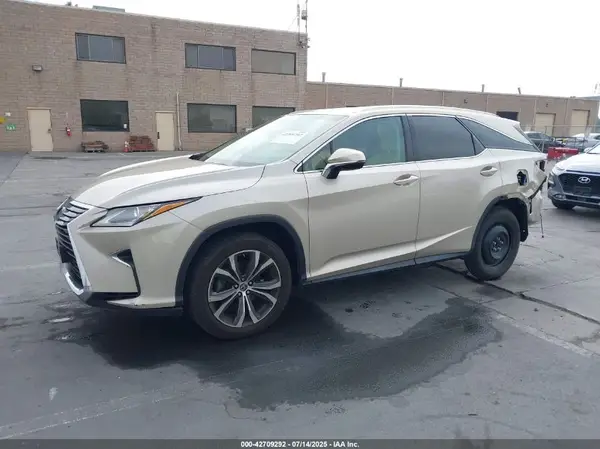 JTJGZKCA5K2009673 2019 LEXUS RX - Image 2