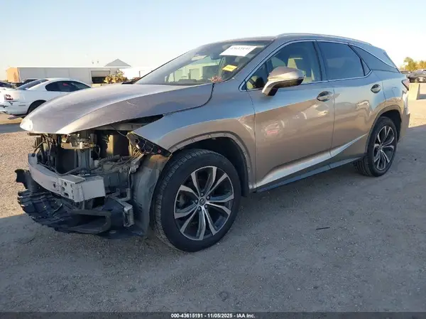 JTJGZKCA6J2007493 2018 LEXUS RX - Image 2