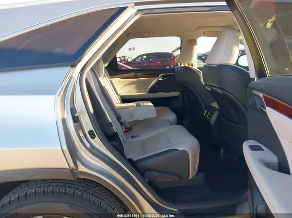 JTJGZKCA6J2007493 2018 LEXUS RX - Image 8