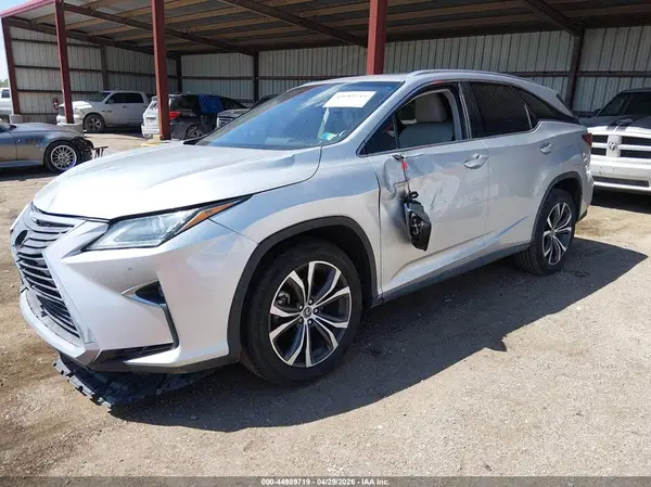 JTJGZKCA6J2008286 2018 LEXUS RX - Image 2