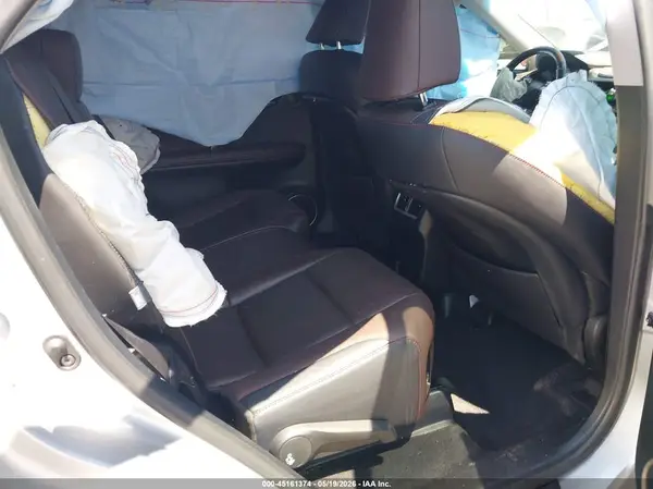 JTJGZKCA6J2008627 2018 LEXUS RX - Image 8
