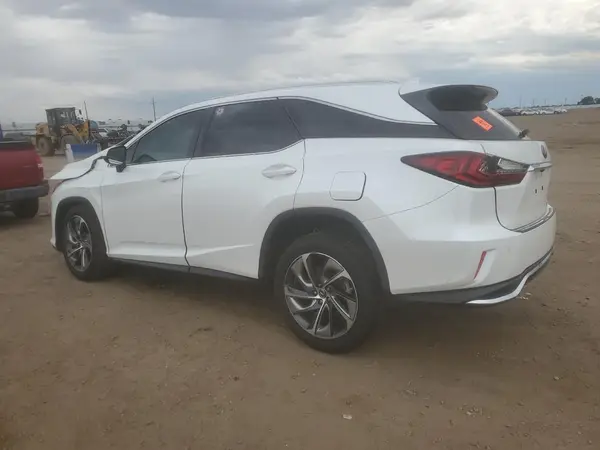 JTJGZKCA7J2002352 2018 LEXUS RX - Image 2