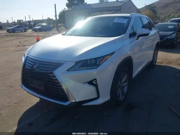 JTJGZKCA8J2002912 2018 LEXUS RX - Image 2