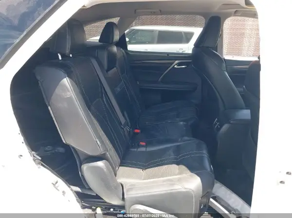 JTJGZKCA8J2003137 2018 LEXUS RX - Image 8
