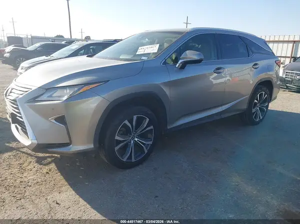 JTJGZKCA8J2005972 2018 LEXUS RX - Image 2