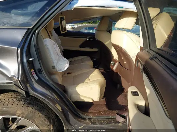 JTJGZKCA8K2013734 2019 LEXUS RX - Image 8