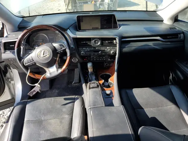 JTJGZKCA9J2001560 2018 LEXUS RX - Image 8
