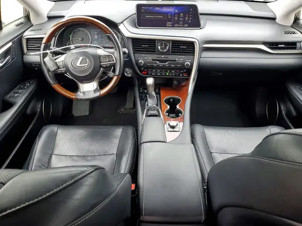 JTJGZKCA9J2008654 2018 LEXUS RX - Image 8