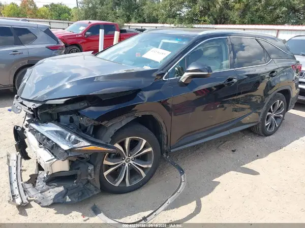 JTJGZKCAXJ2000871 2018 LEXUS RX - Image 2