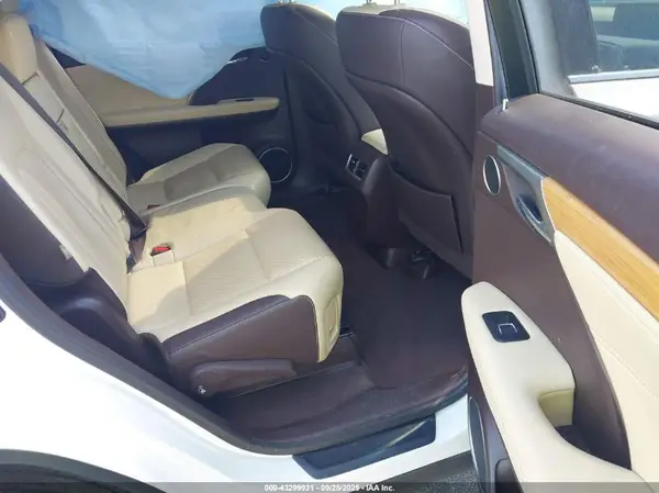 JTJGZKCAXJ2001308 2018 LEXUS RX - Image 8