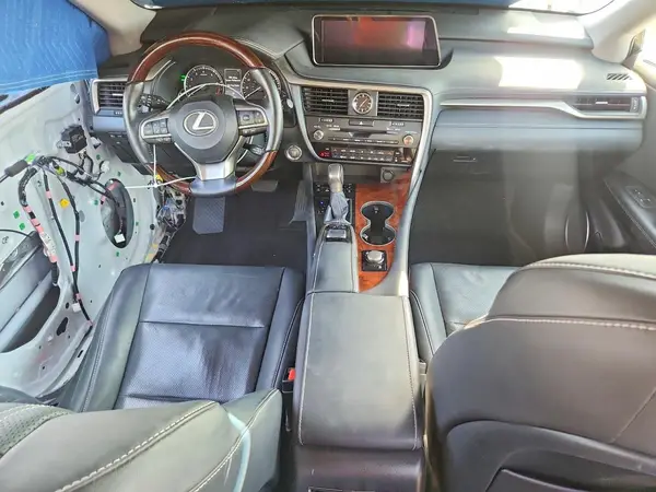 JTJGZKCAXJ2005178 2018 LEXUS RX - Image 8