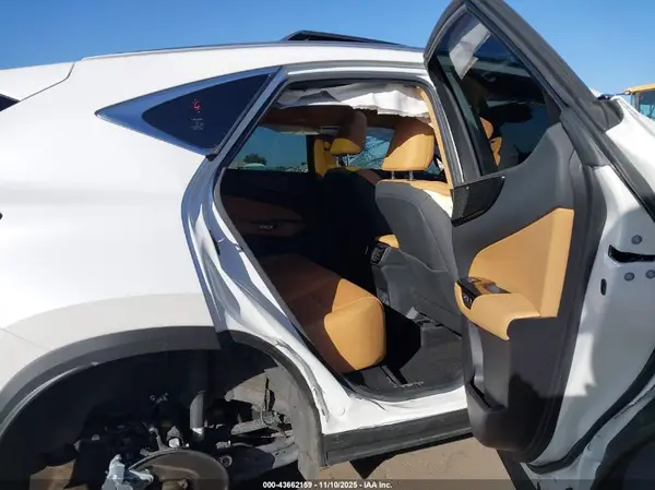 JTJHGCEZ0R2012039 2024 LEXUS NX - Image 8