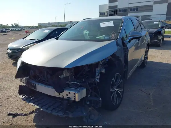 JTJHGKFA1L2015087 2020 LEXUS RX - Image 2