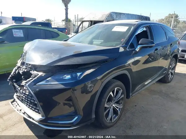 JTJHGKFA4N2024711 2022 LEXUS RX - Image 2