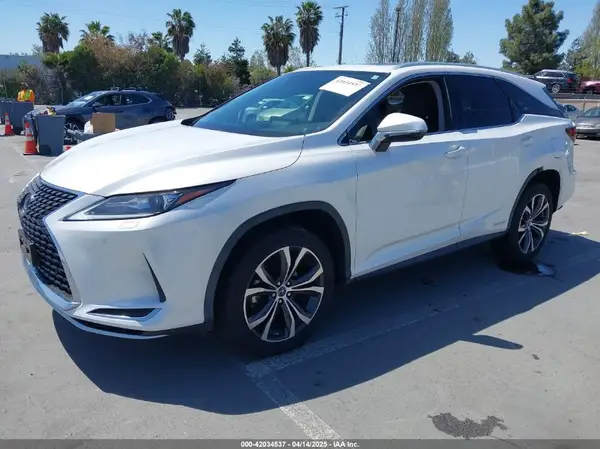 JTJHGKFA5M2018172 2021 LEXUS RX - Image 2
