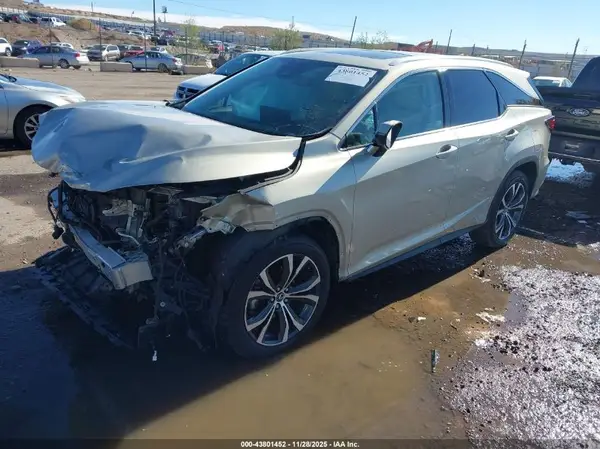 JTJHGKFA5M2019516 2021 LEXUS RX - Image 2