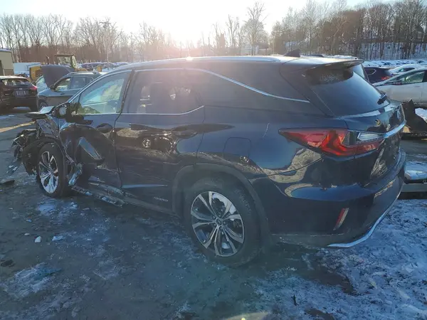 JTJHGKFA9N2022808 2022 LEXUS RX - Image 2