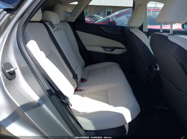 JTJHKCEZ1S2049993 2025 LEXUS NX - Image 8
