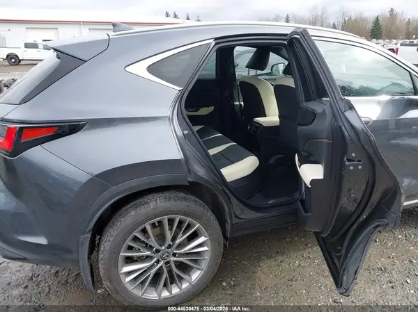 JTJHKCEZ2N2010382 2022 LEXUS NX - Image 8