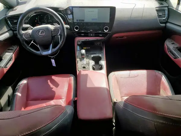 JTJHKCEZ4R2033684 2024 LEXUS NX - Image 8