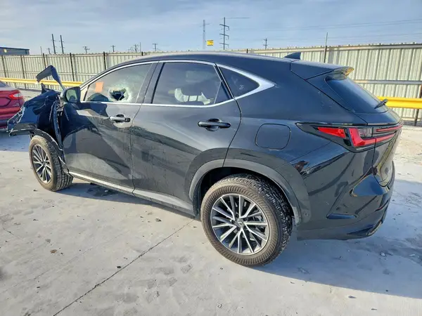 JTJHKCEZ7R5016585 2024 LEXUS NX - Image 2