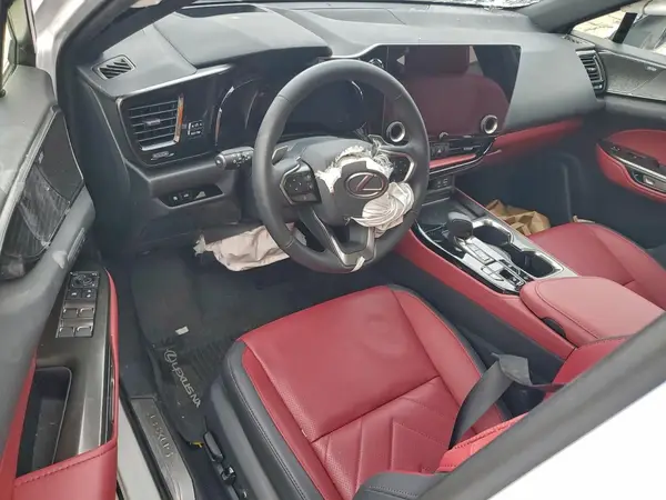 JTJHKCEZ8T5042197 2026 LEXUS NX - Image 8