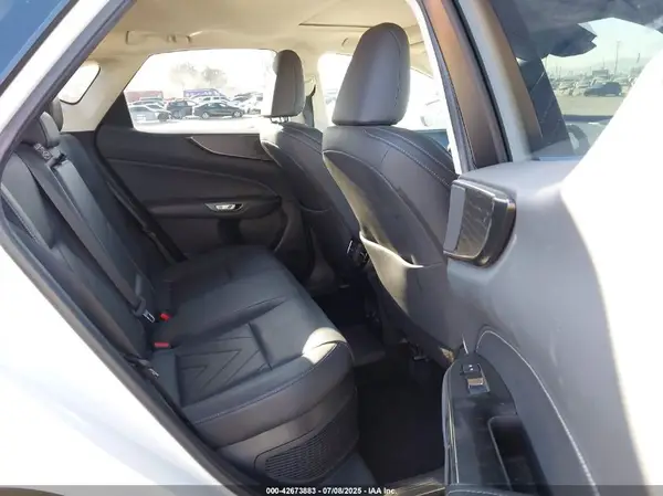 JTJHKCFZ0R2024222 2024 LEXUS NX - Image 8