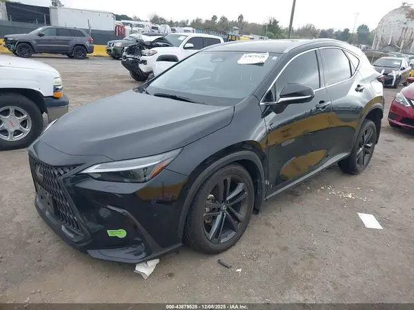 JTJHKCFZ5N2008592 2022 LEXUS NX - Image 2