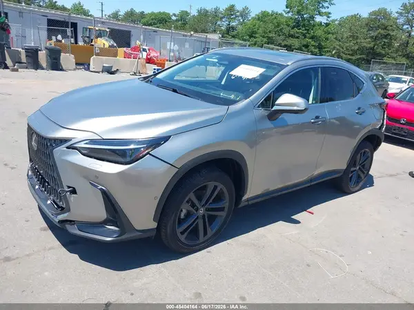 JTJHKCFZ9R2021612 2024 LEXUS NX - Image 2