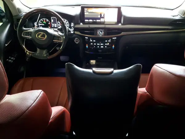 JTJHY7AX0G4188907 2016 LEXUS LX - Image 8