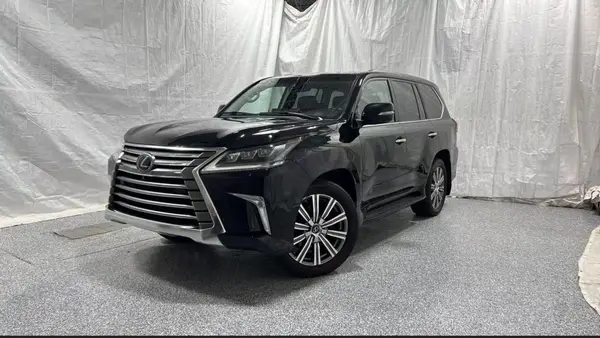 JTJHY7AX0H4238299 2017 LEXUS LX - Image 2