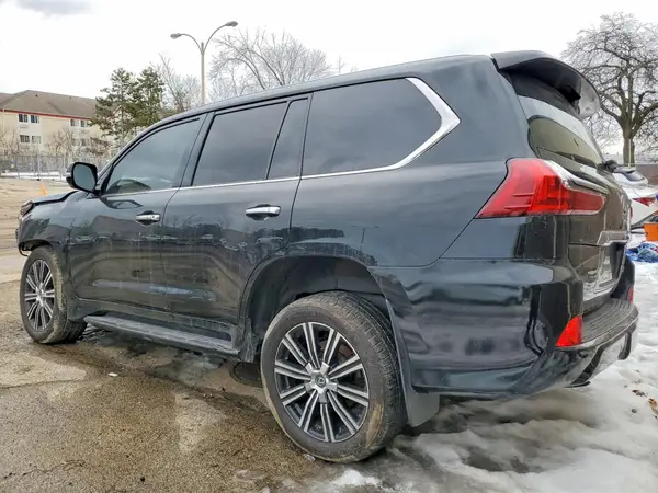 JTJHY7AX0K4285677 2019 LEXUS LX - Image 2