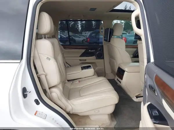 JTJHY7AX1H4226727 2017 LEXUS LX - Image 8