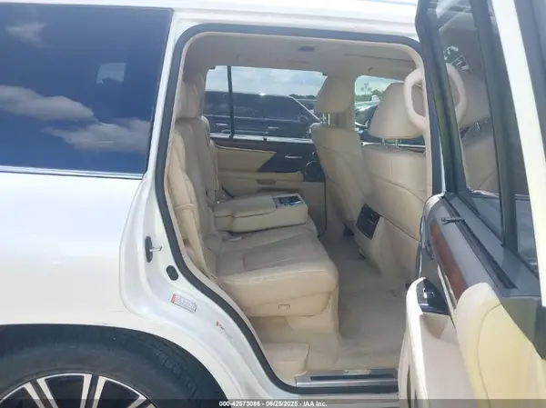 JTJHY7AX1J4277568 2018 LEXUS LX - Image 8