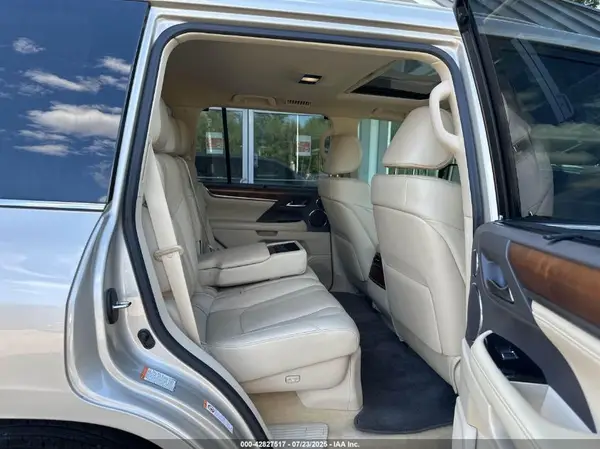 JTJHY7AX1K4299863 2019 LEXUS LX - Image 8