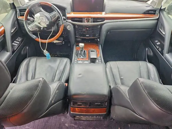 JTJHY7AX2H4231998 2017 LEXUS LX - Image 8